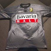 Goalkeeper football shirt 2002 - 2003