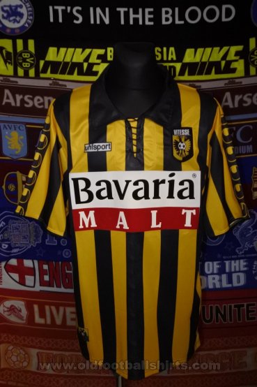 Vitesse Arnhem Home football shirt 2002