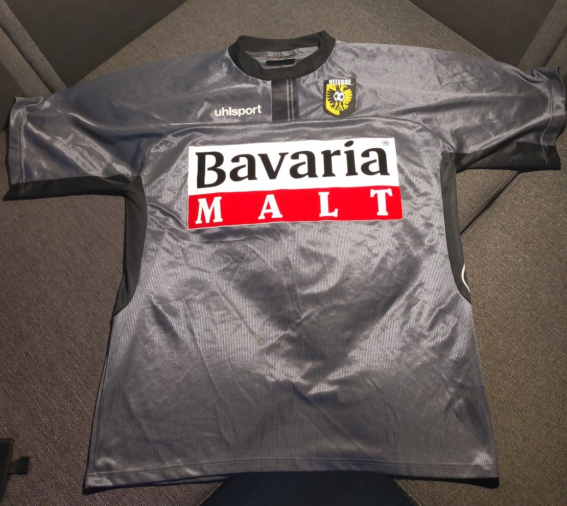 Maillot De Foot Vintage Vitesse Arnhem 1999-2002 - Domicile - Uhlsport - Taille M (adulte)