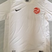 Away football shirt 2016 - 2019