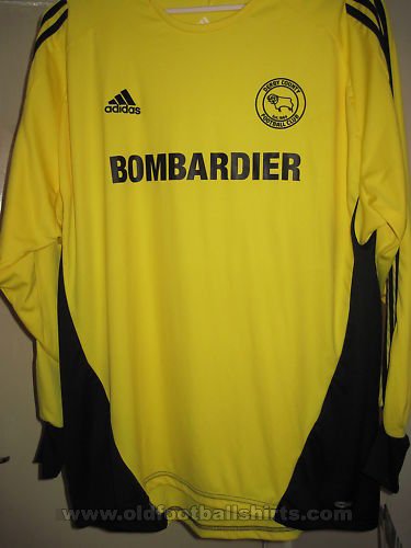 Derby County Goalkeeper football shirt 2009 - 2010
