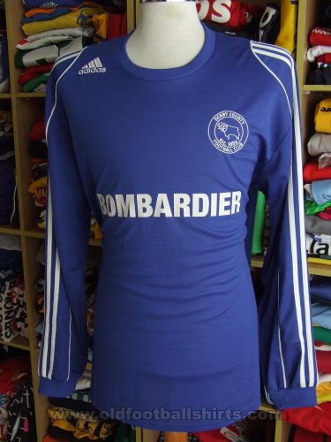 Derby County Goalkeeper football shirt 2009 - 2010