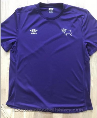 Derby County Training/Leisure football shirt 2015 - 2016
