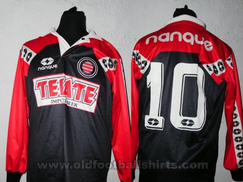Club Atlético Basáñez Home football shirt 1994