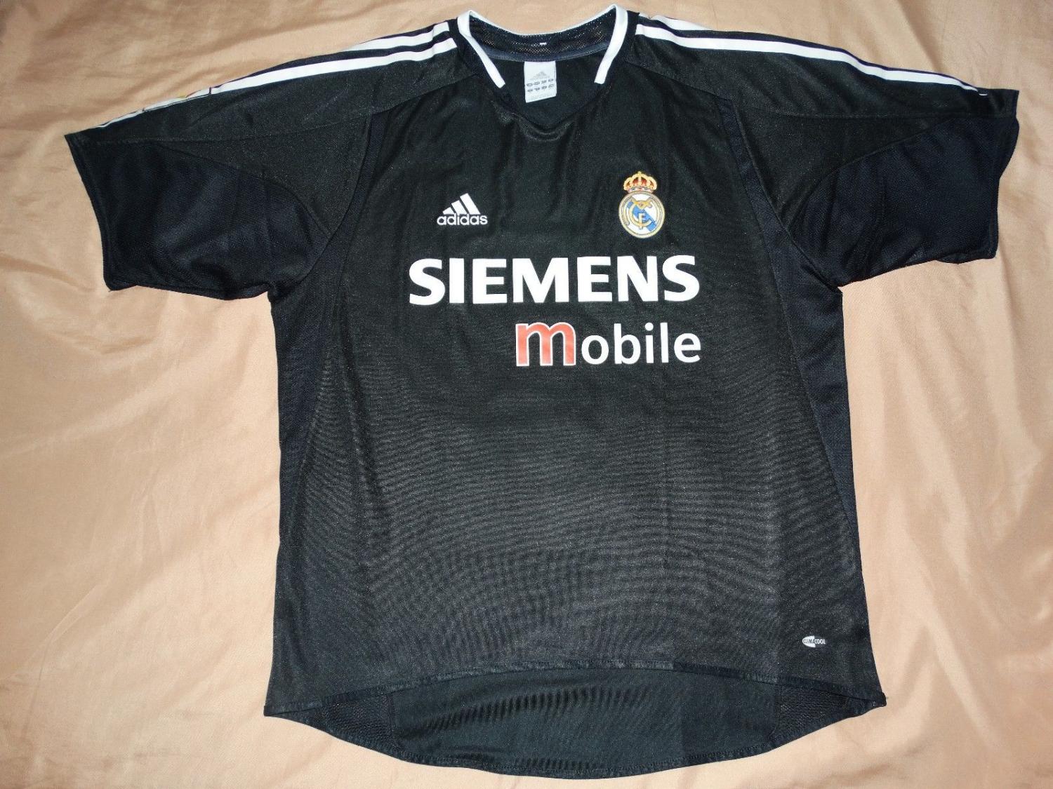 Real Madrid Maglia da trasferta maglia di calcio 2004 - 2005.