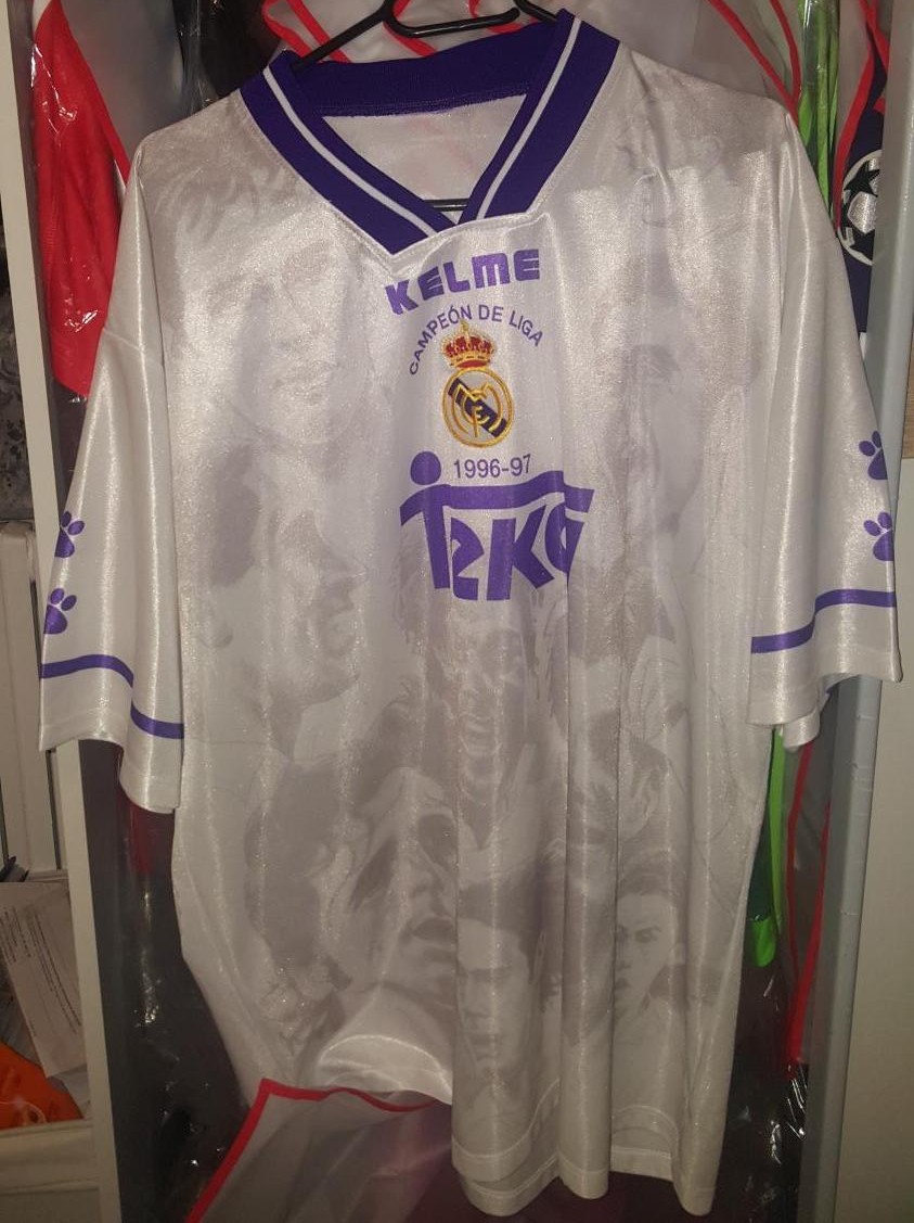 Real Madrid Speciale maglia di calcio 1996 - 1997.