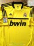 Real Madrid Goalkeeper football shirt 2011 - 2012