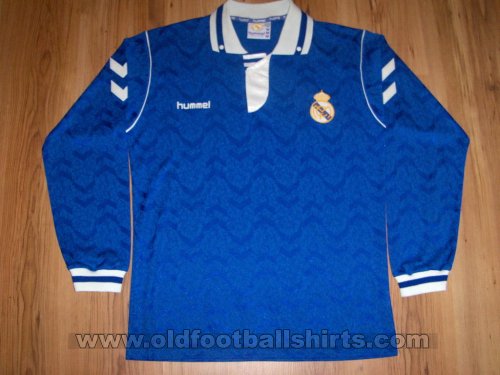 Real Madrid Away football shirt 1992 - 1993