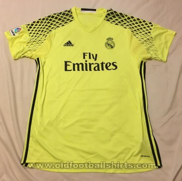 Real Madrid Goalkeeper football shirt 2016 - 2017