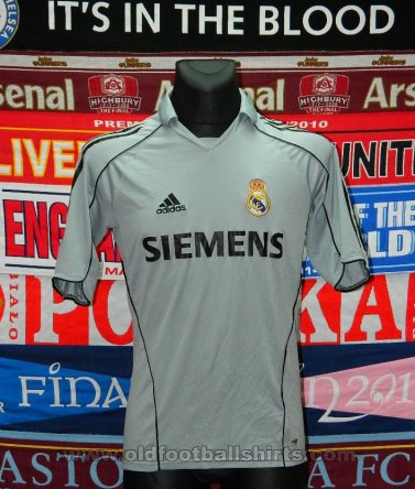 Real Madrid Third football shirt 2005 - 2006
