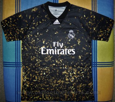 Real Madrid Training/Leisure football shirt 2019