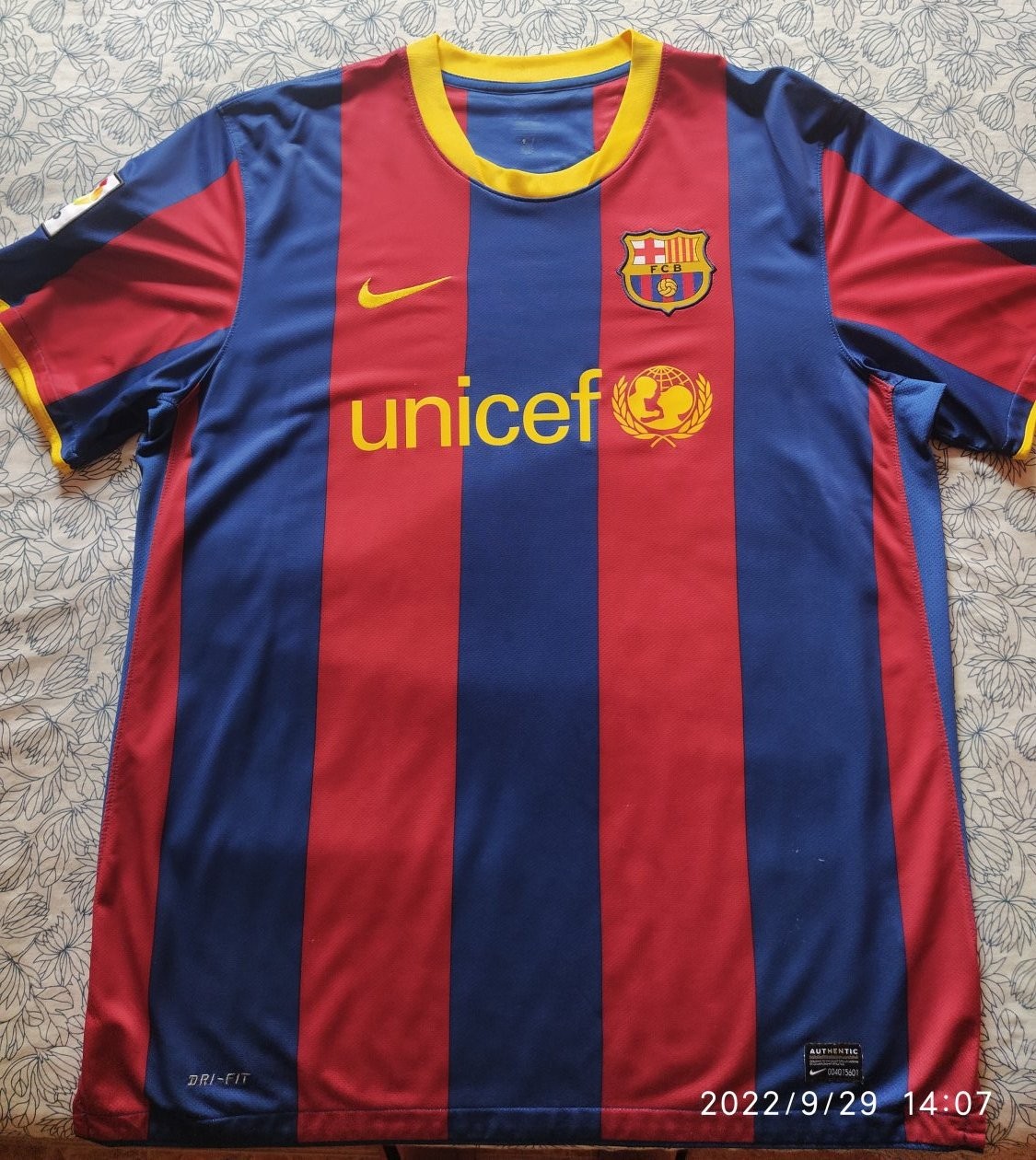 Barcelona Home maglia di calcio 2010 - 2011.