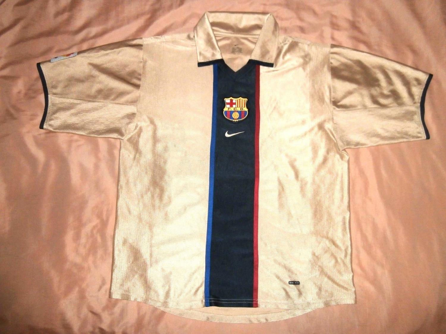 Barcelona Away football shirt 2001 - 2003.