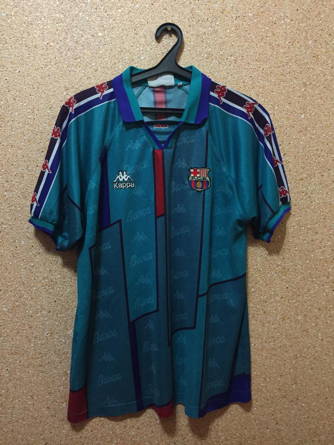 Barcelona Away football shirt 1995 - 1997.