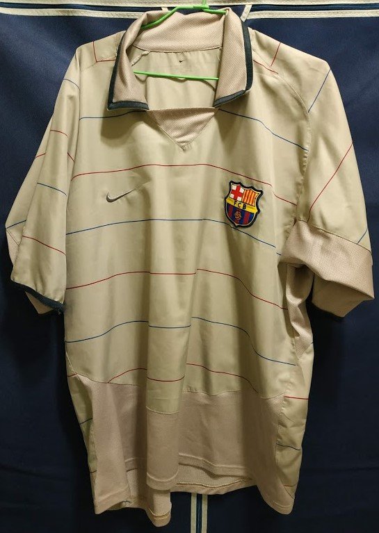 Barcelona Visitante Camiseta de Fútbol 2003 - 2004.