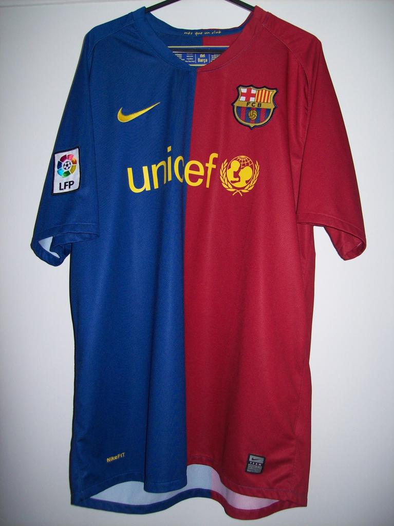 Barcelona Home maglia di calcio 2008 - 2009. Sponsored by Unicef