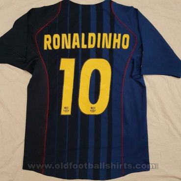 Barcelona Away football shirt 2004 - 2005