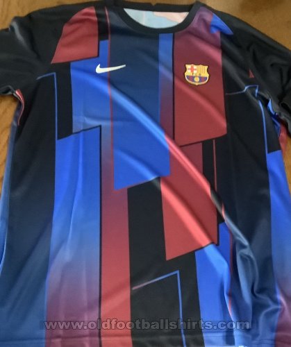 Barcelona Training/Leisure football shirt 2021 - 2022