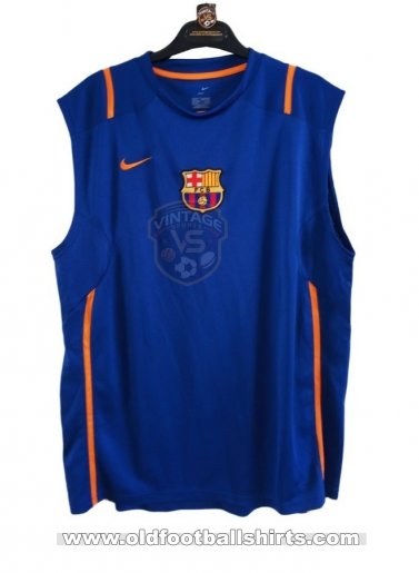 Barcelona Training/Leisure football shirt 2006 - 2007