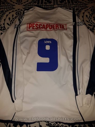 Guillermo Brown  Home football shirt 2009