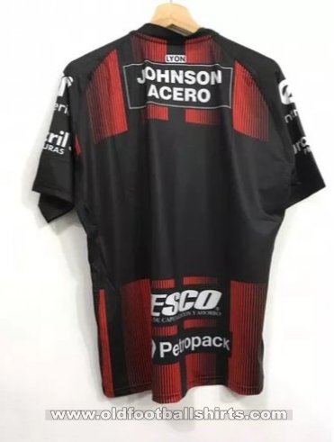 Patronato Home Fußball-Trikots 2017
