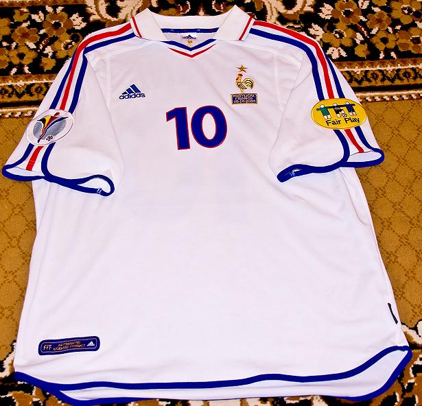 ANCIEN MAILLOT EQUIPE DE FRANCE FFF REPLICA FOOTBALL ANNEES 2000 ADIDAS