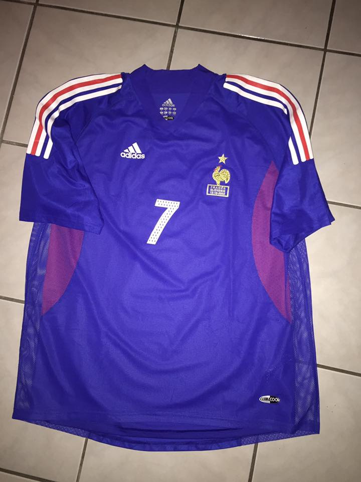 Maillot Vintage Adidas France 2002/2004 Domicile - #18 Cantona Taille L