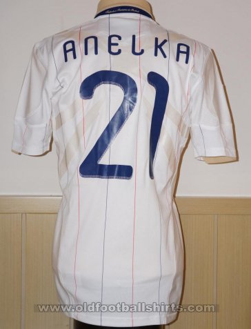 France Away football shirt 2010 - 2011