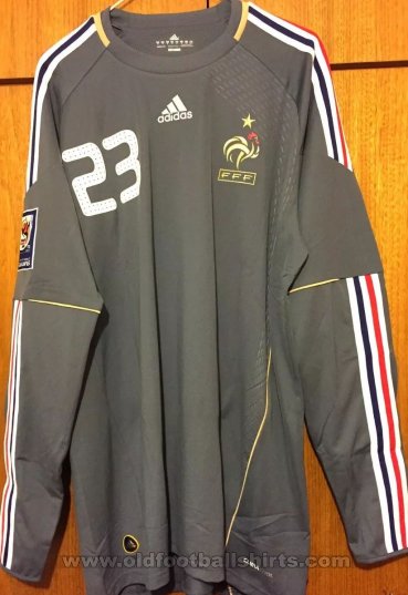France Goalkeeper football shirt 2010 - 2011