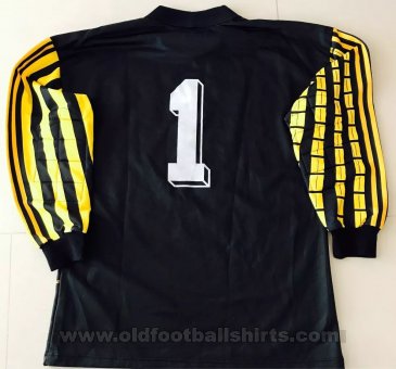France Goalkeeper football shirt 1992