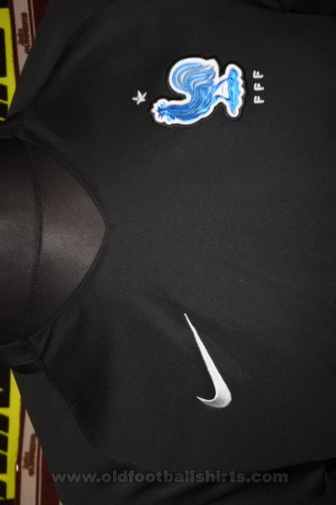 France Third football shirt 2016 - 2017