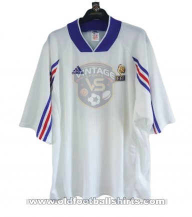 France Away football shirt 1995 - 1996