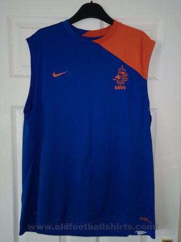 Netherlands Training/Leisure football shirt 2008 - 2009