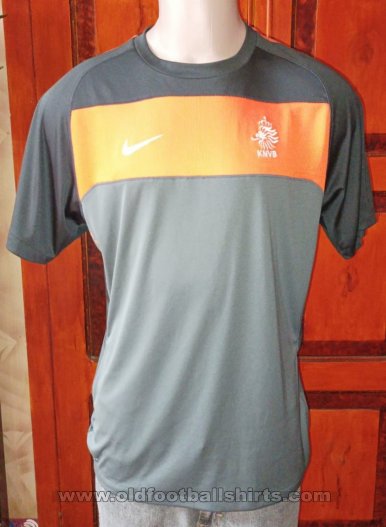 Netherlands Training/Leisure football shirt 2010