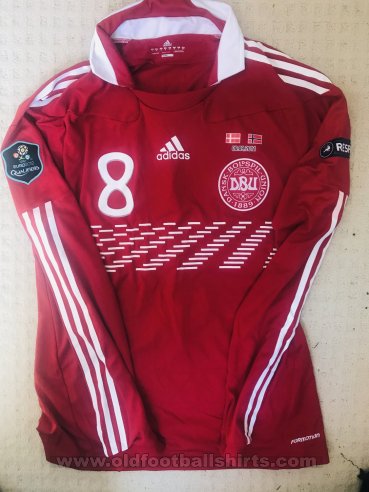 Denmark Home football shirt 2010 - 2011