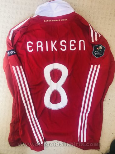 Denmark Home football shirt 2010 - 2011