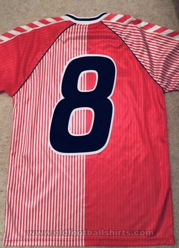 Denmark Home fotbollströja 1986 - 1987