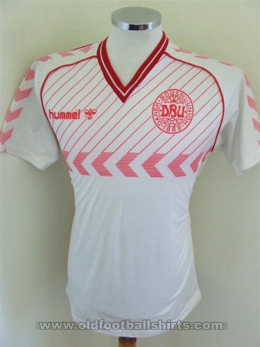 Denmark Home Fußball-Trikots 1985 - 1986