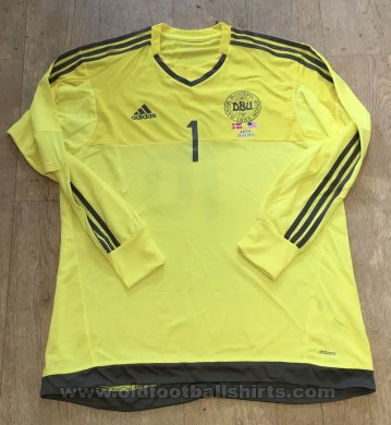 Denmark Goleiro camisa de futebol 2014 - 2015