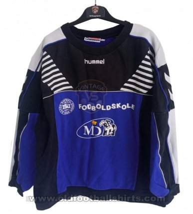 Denmark Training/Leisure football shirt (unknown year)