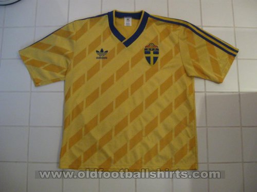 Sweden Home football shirt 1989 - 1992