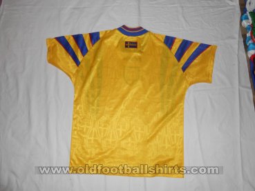 Sweden Home football shirt 1996 - 1998