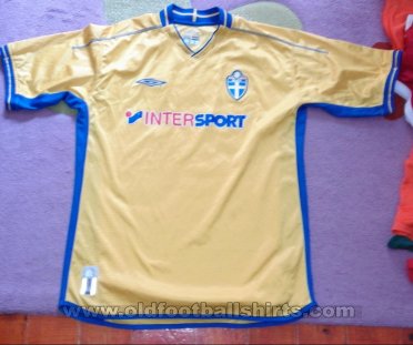 Sweden Home football shirt 2004