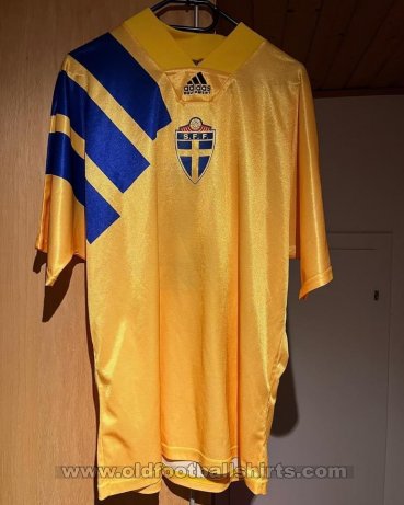 Sweden Home maglia di calcio 1992 - 1993