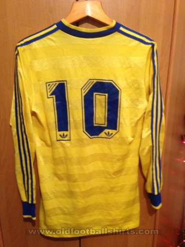 Sweden Home football shirt 1977 - 1980