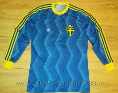 Sweden Away football shirt 1987