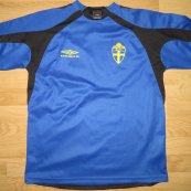 Unknown shirt type 2004