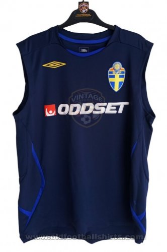 Sweden Training/Leisure football shirt 2008