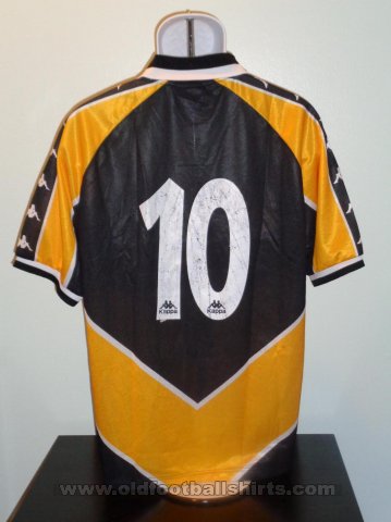 Ashanti Gold Home football shirt 1998