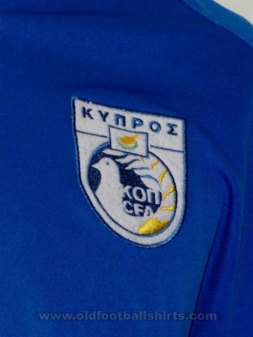 Cyprus Home football shirt 2002 - 2004